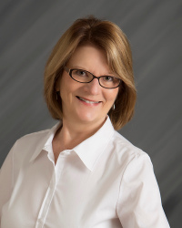 Sally : Dental Assistant